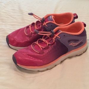 Girls Saucony Fusion Running Shoes Sz 3M